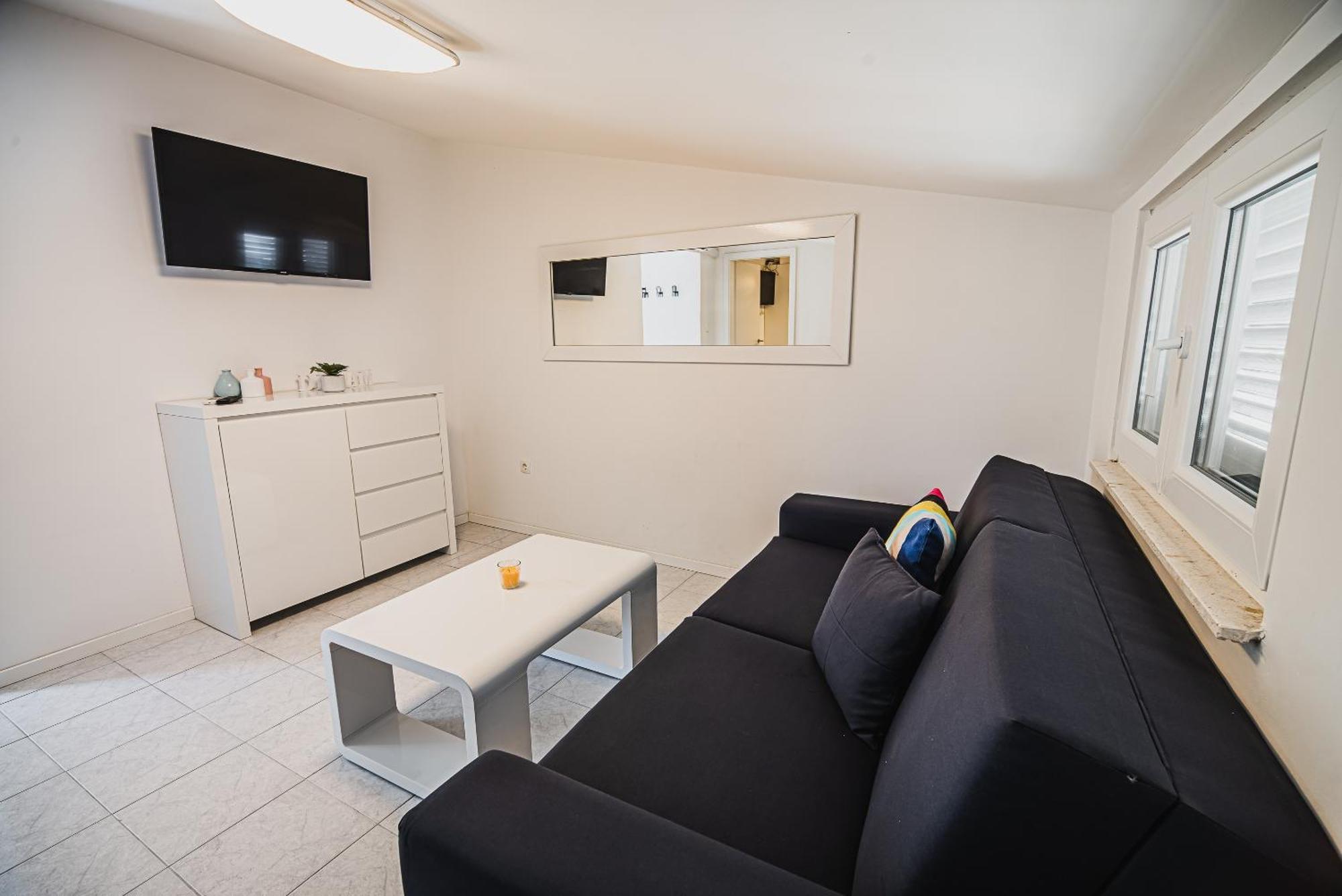Downtown Park Apartments With Balcony Vodice Oda fotoğraf
