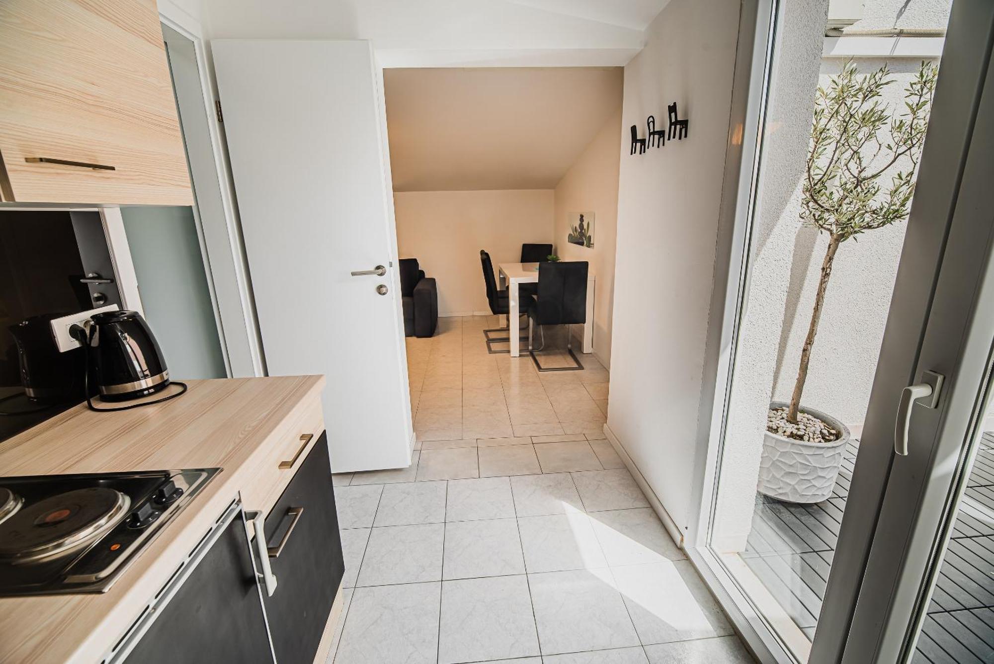 Downtown Park Apartments With Balcony Vodice Oda fotoğraf