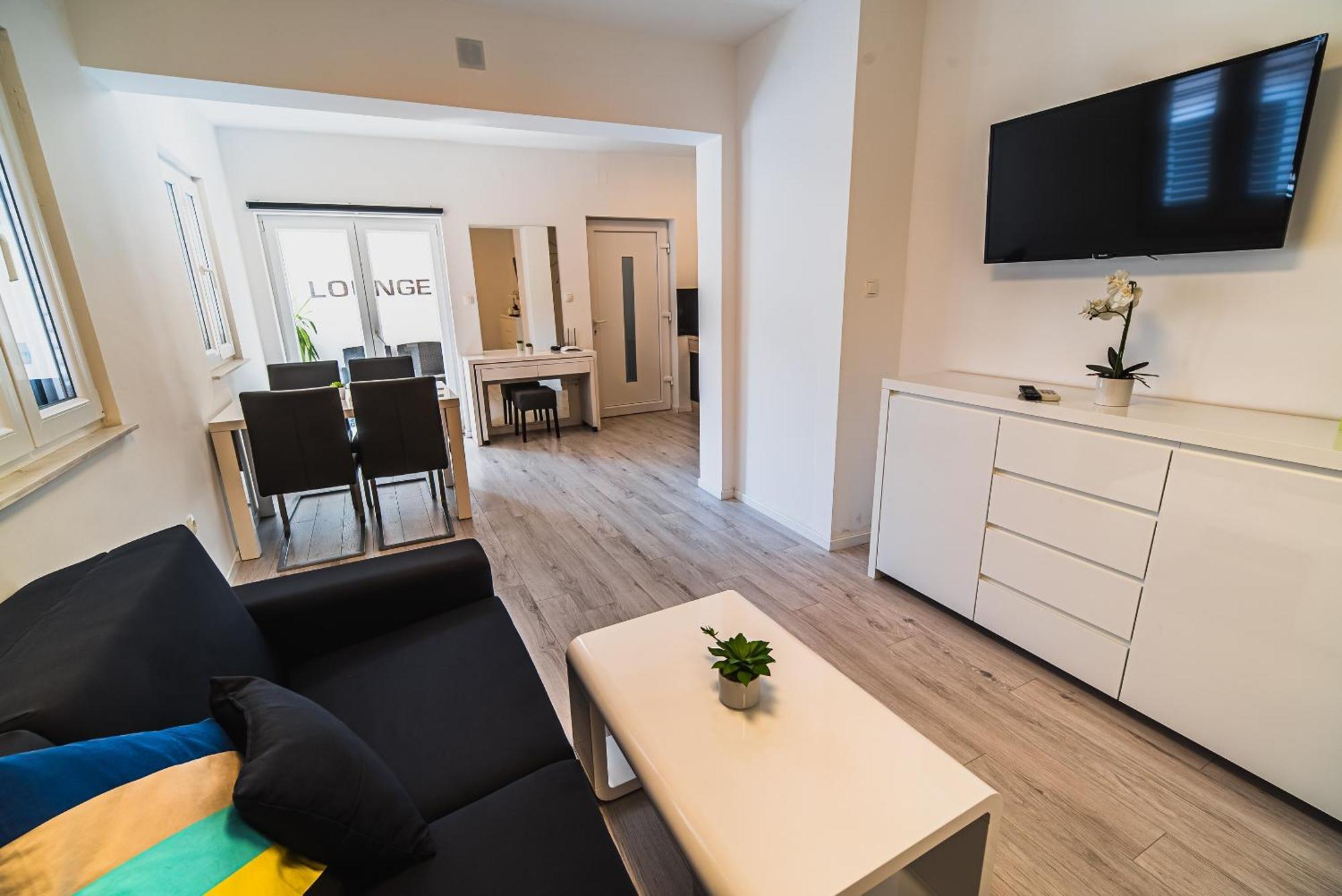 Downtown Park Apartments With Balcony Vodice Oda fotoğraf