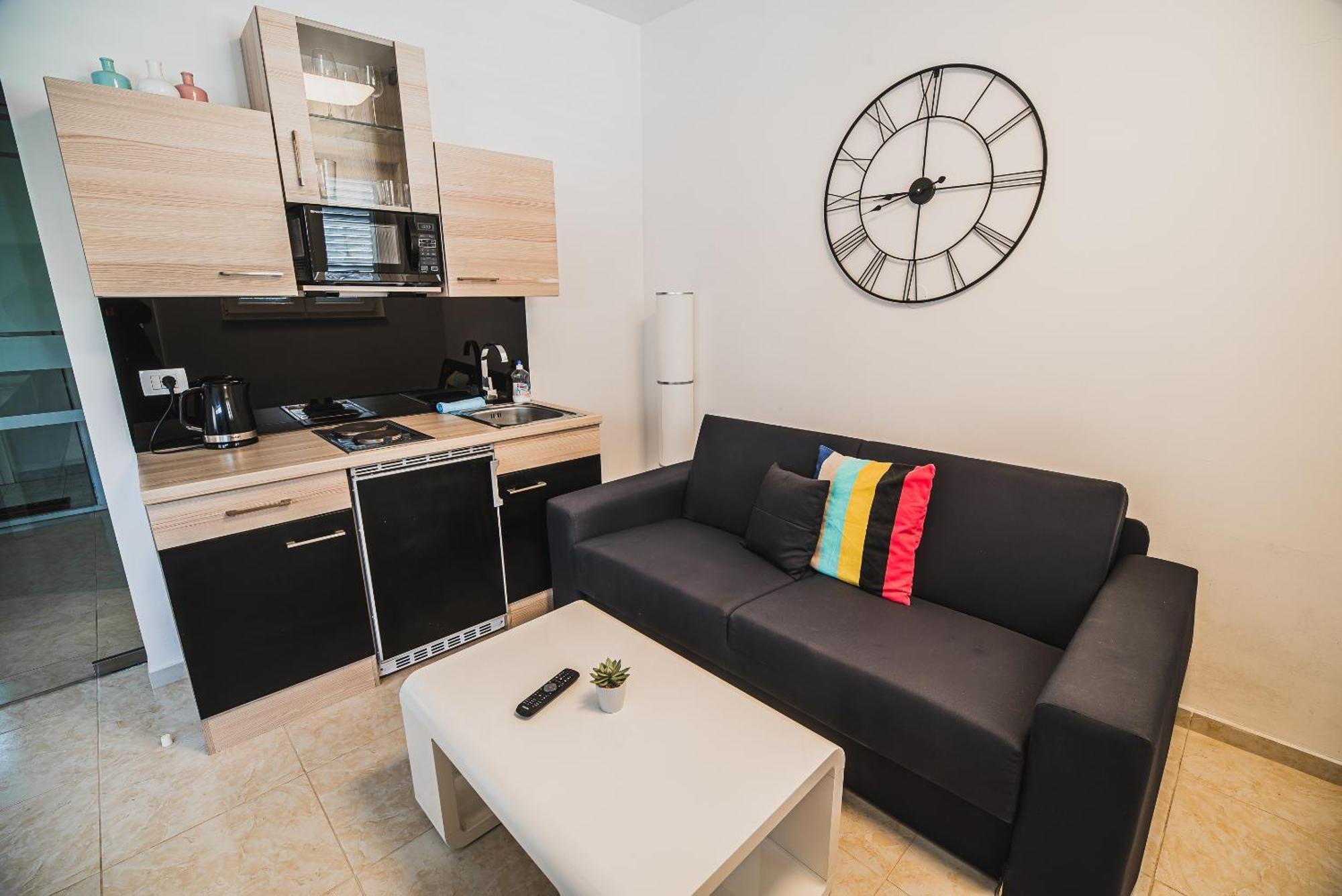 Downtown Park Apartments With Balcony Vodice Oda fotoğraf