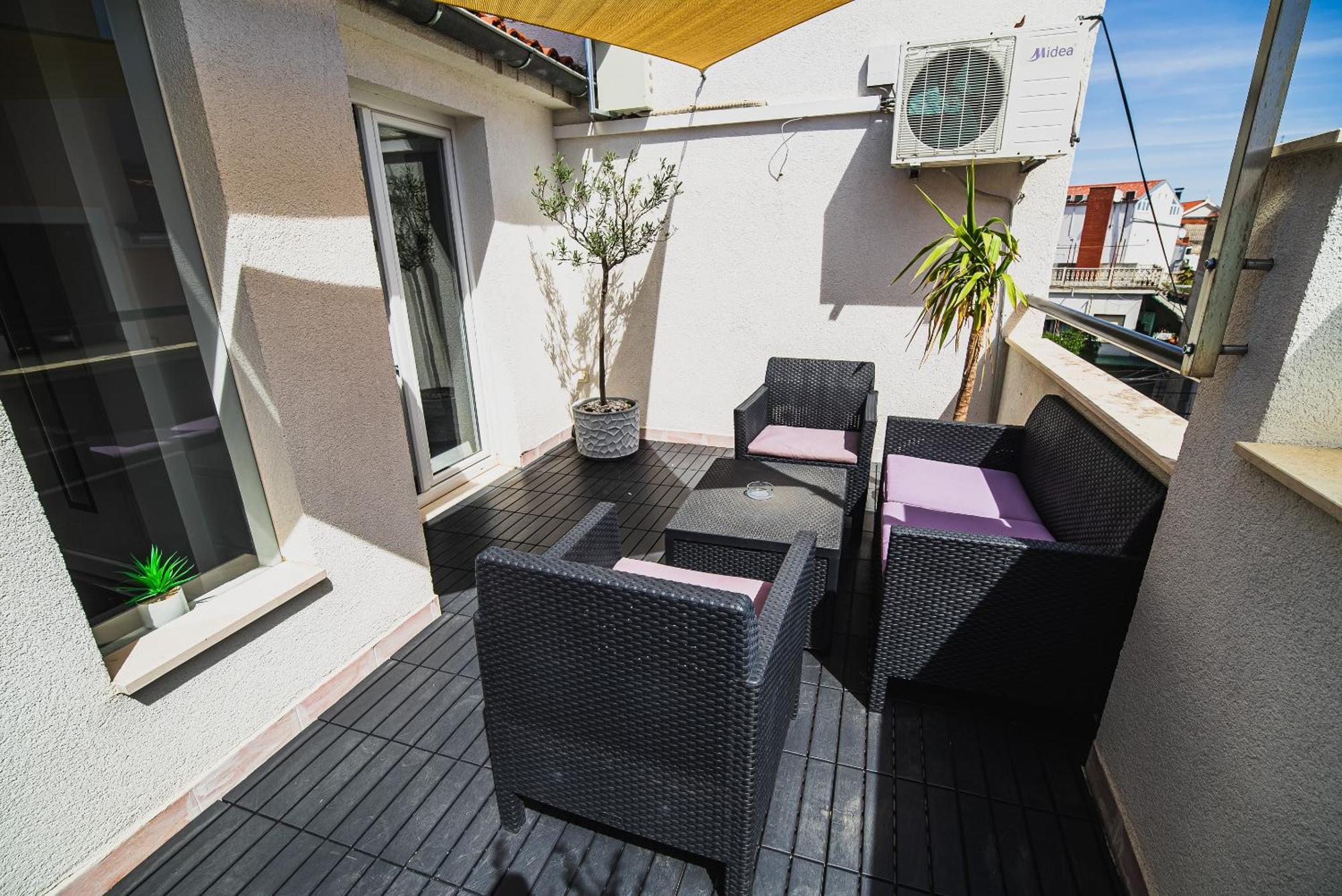 Downtown Park Apartments With Balcony Vodice Oda fotoğraf